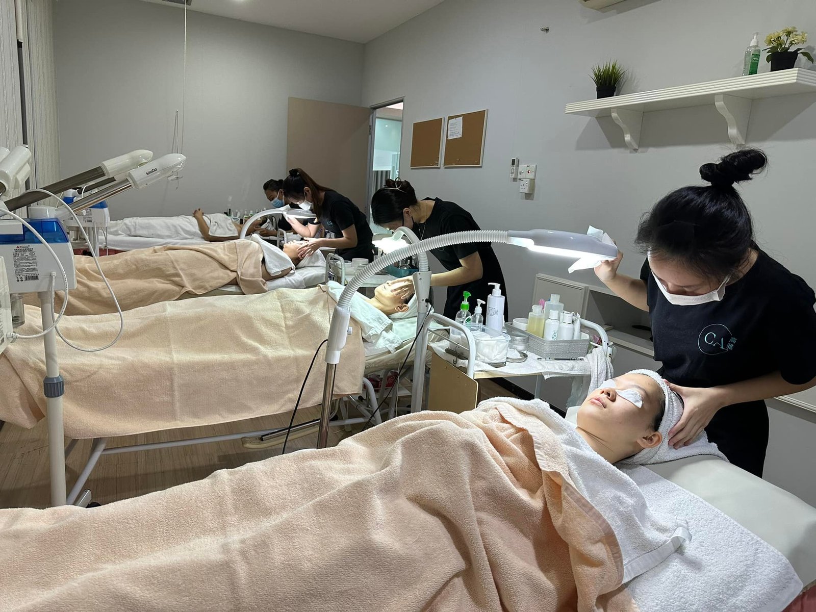 马来西亚最好的美容学院
